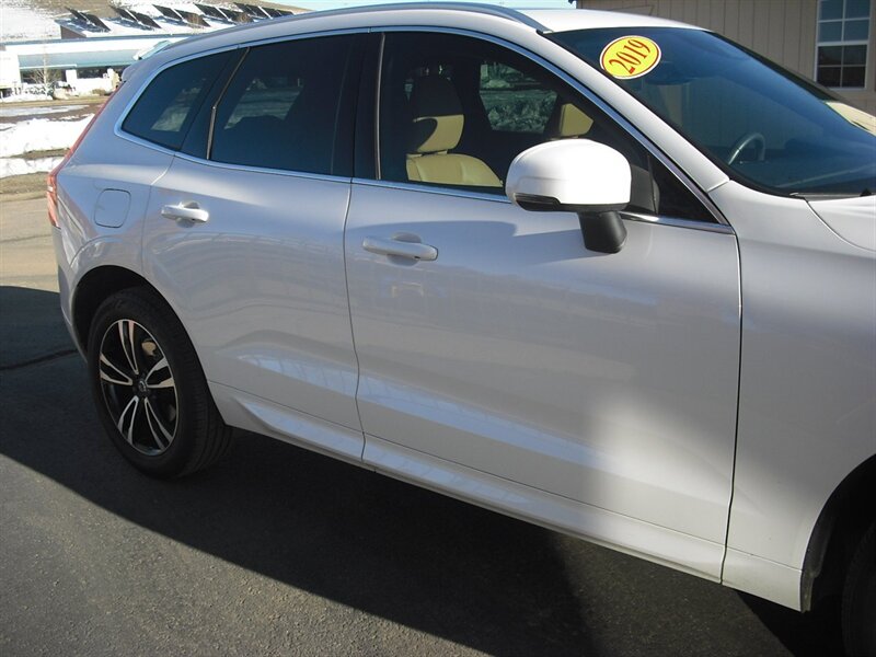 2019 Volvo XC60 T6 Momentum - Photo 1 - Gunnison, CO 81230