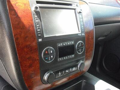 2013 Chevrolet Tahoe LT   - Photo 9 - Gunnison, CO 81230