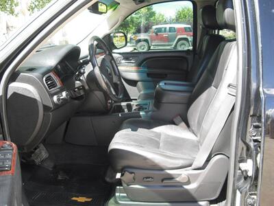 2013 Chevrolet Tahoe LT   - Photo 6 - Gunnison, CO 81230