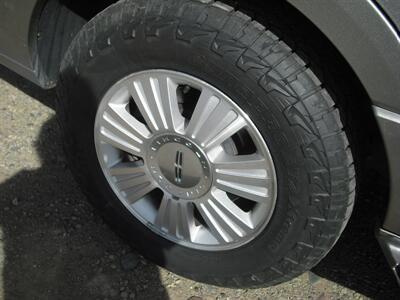2009 Lincoln Navigator   - Photo 14 - Gunnison, CO 81230