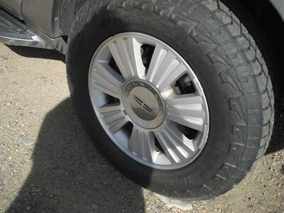 2009 Lincoln Navigator   - Photo 13 - Gunnison, CO 81230