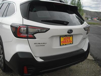 2022 Subaru Outback Premium   - Photo 4 - Gunnison, CO 81230