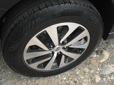 2022 Subaru Outback Premium   - Photo 16 - Gunnison, CO 81230