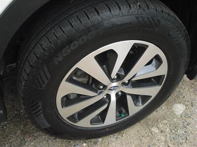 2022 Subaru Outback Premium   - Photo 17 - Gunnison, CO 81230