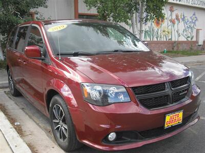 2019 Dodge Grand Caravan SE Plus   - Photo 1 - Gunnison, CO 81230