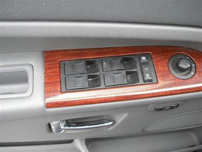 2005 Jeep Grand Cherokee Limited 4dr Limited - Photo 11 - Gunnison, CO 81230
