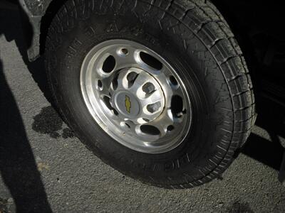 2007 Chevrolet Silverado 2500 LT1 LT1 4dr Extended Cab - Photo 10 - Gunnison, CO 81230