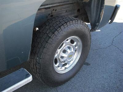 2007 Chevrolet Silverado 2500 LT1 LT1 4dr Extended Cab - Photo 13 - Gunnison, CO 81230