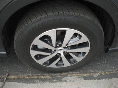 2021 Subaru Outback Premium   - Photo 15 - Gunnison, CO 81230