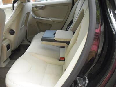 2010 Volvo XC60 3.2   - Photo 9 - Gunnison, CO 81230