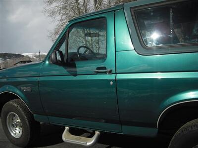 1996 Ford Bronco XL   - Photo 4 - Gunnison, CO 81230