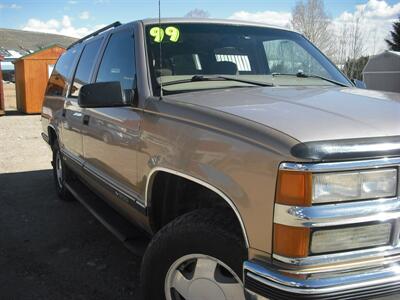 1999 Chevrolet Suburban K1500 LT   - Photo 2 - Gunnison, CO 81230