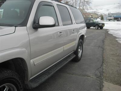 2004 Chevrolet Suburban 1500 LT   - Photo 3 - Gunnison, CO 81230