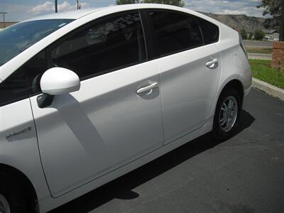 2010 Toyota Prius IV   - Photo 2 - Gunnison, CO 81230