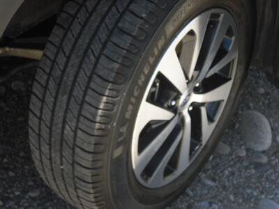 2021 Subaru Outback Premium   - Photo 15 - Gunnison, CO 81230