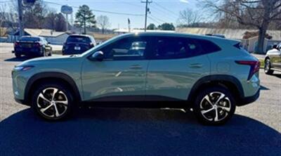 2024 Chevrolet Trax RS   - Photo 2 - Crossville, AL 35962
