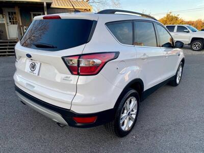 2017 Ford Escape SE   - Photo 4 - Crossville, AL 35962