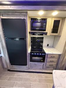 2020 Cherokee M-298LB ARCTIC WOLF   - Photo 9 - Crossville, AL 35962