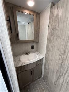 2020 Cherokee M-298LB ARCTIC WOLF   - Photo 17 - Crossville, AL 35962