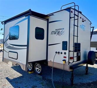 2018 FOREST RIVER ROCKWOOD 2104S   - Photo 2 - Crossville, AL 35962