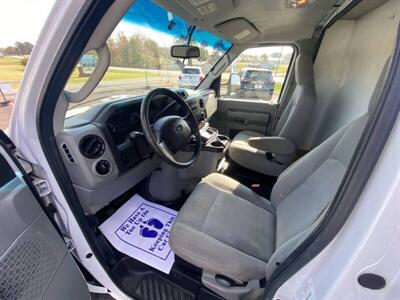 2019 Ford E-350 SD   - Photo 9 - Crossville, AL 35962