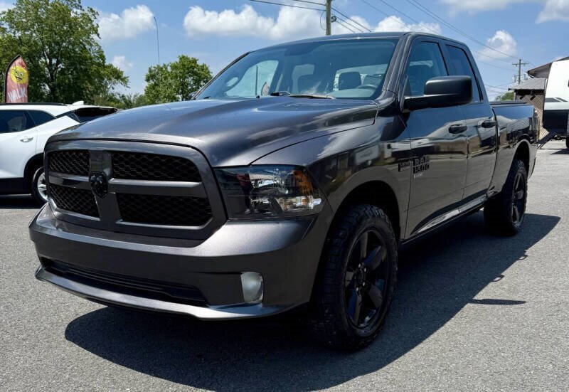 2019 RAM 1500 Classic Express  