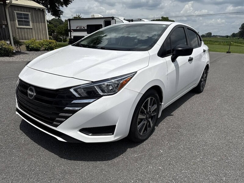 2025 Nissan Versa SV   - Photo 1 - Crossville, AL 35962
