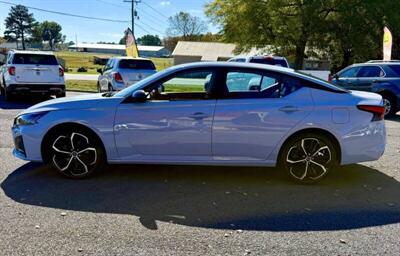 2024 Nissan Altima 2.5 SR - Photo 2 - Crossville, AL 35962