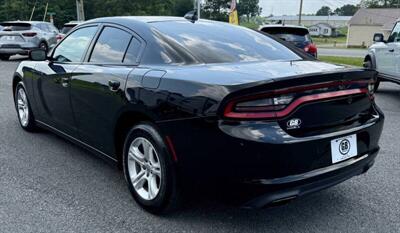 2018 Dodge Charger SXT Plus   - Photo 2 - Crossville, AL 35962