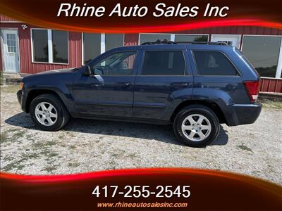 2009 Jeep Grand Cherokee Laredo - Photo 2 - West Plains, MO 65775