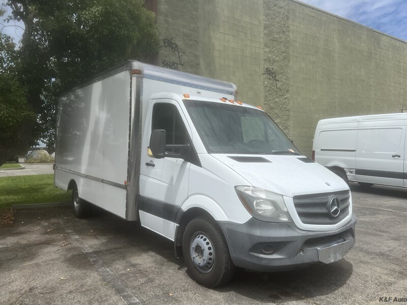 2014 Mercedes-Benz Sprinter 3500  Box Truck