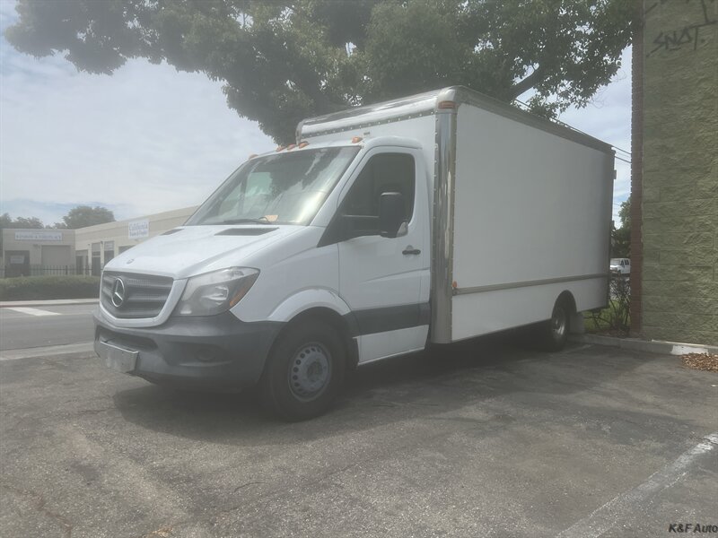 2014 Mercedes-Benz Sprinter 3500 Box Truck - Photo 2 - Campbell, CA 95008