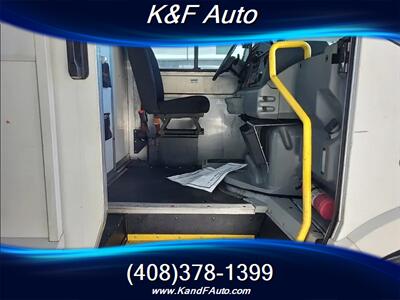 2015 Isuzu NPR   - Photo 2 - Campbell, CA 95008