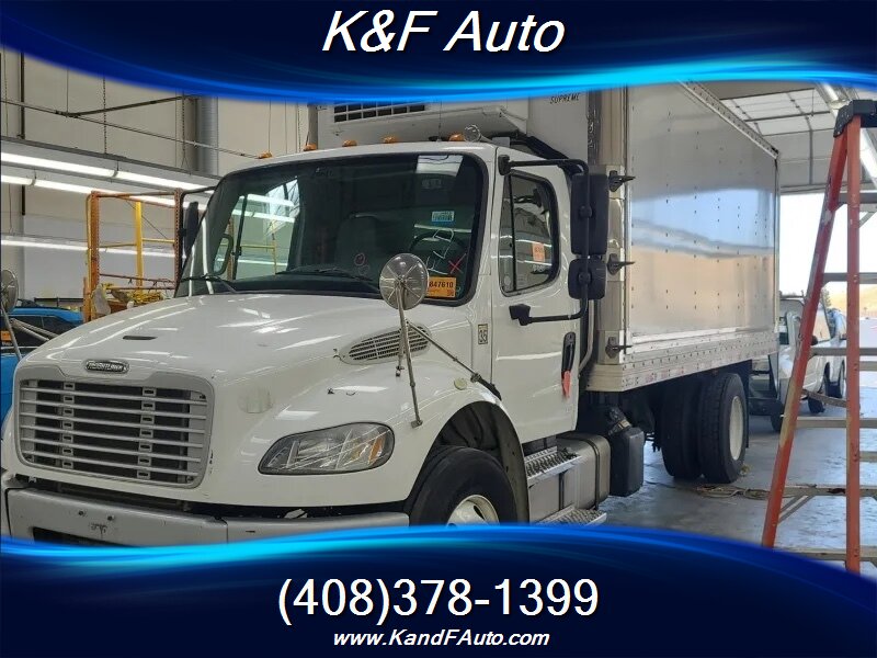 2016 Freightliner M2 106  