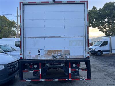 2018 Freightliner M2 106 Thermo King - Photo 27 - Campbell, CA 95008