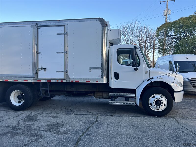 2018 Freightliner M2 106 Thermo King - Photo 31 - Campbell, CA 95008