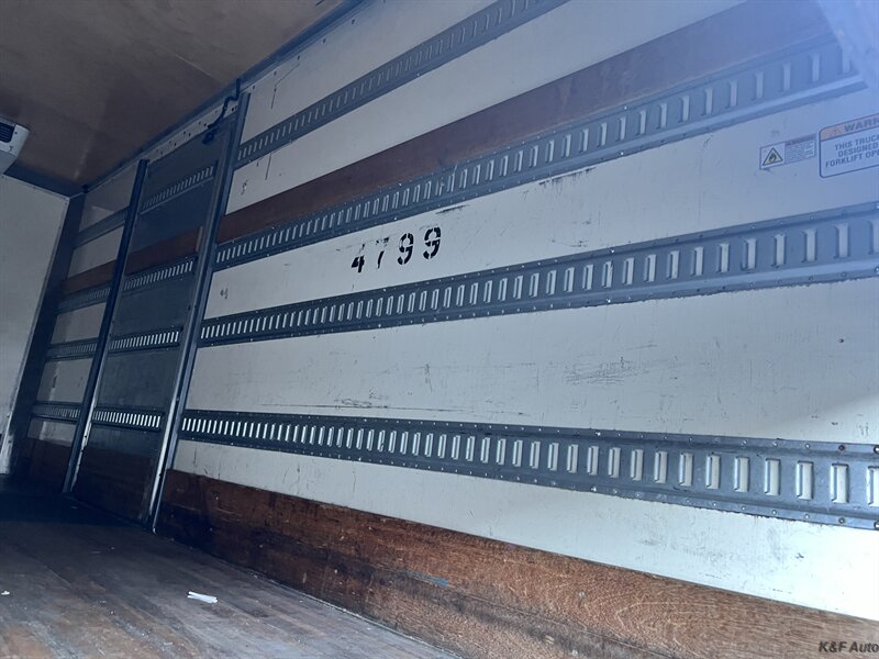 2018 Freightliner M2 106 Thermo King - Photo 24 - Campbell, CA 95008