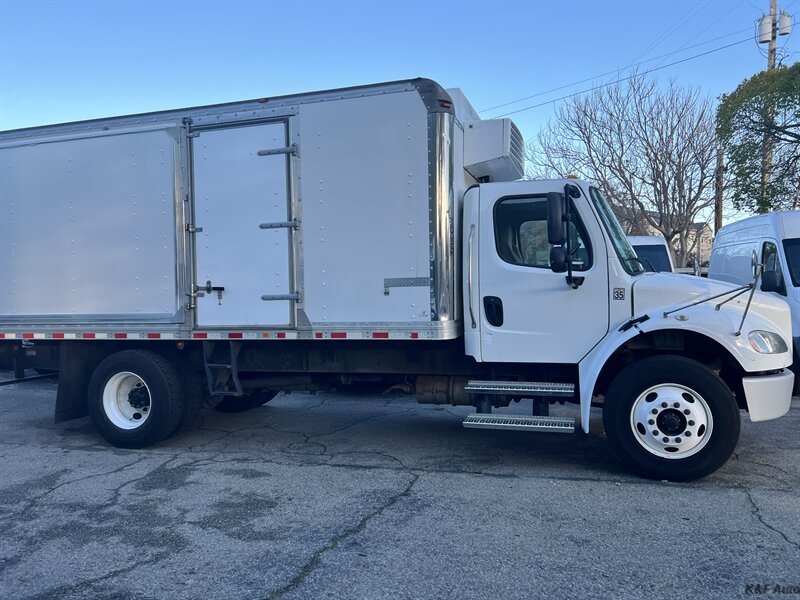 2018 Freightliner M2 106 Thermo King - Photo 32 - Campbell, CA 95008