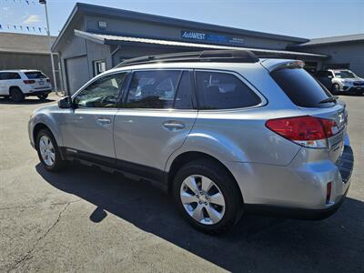2012 Subaru Outback 2.5i   - Photo 5 - Redding, CA 96001