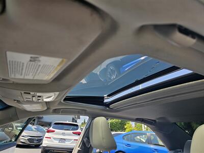 2014 Toyota Camry Hybrid LE   - Photo 25 - Redding, CA 96001