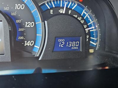 2014 Toyota Camry Hybrid LE   - Photo 23 - Redding, CA 96001
