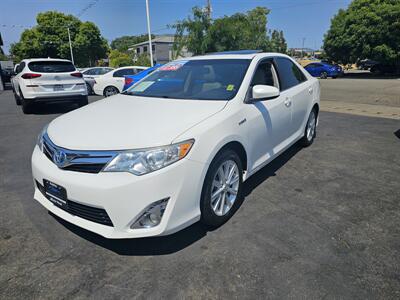 2014 Toyota Camry Hybrid LE   - Photo 3 - Redding, CA 96001