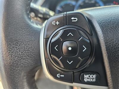 2014 Toyota Camry Hybrid LE   - Photo 22 - Redding, CA 96001