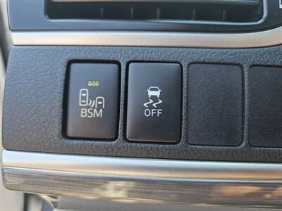 2014 Toyota Camry Hybrid LE   - Photo 24 - Redding, CA 96001