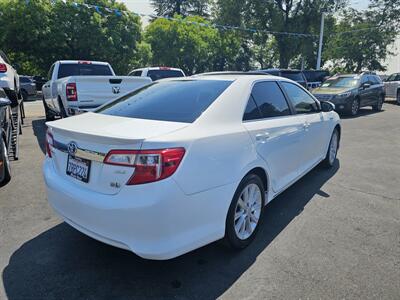2014 Toyota Camry Hybrid LE   - Photo 7 - Redding, CA 96001