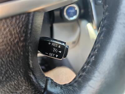2014 Toyota Camry Hybrid LE   - Photo 20 - Redding, CA 96001