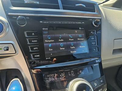 2016 Toyota Prius v Three - Photo 17 - Redding, CA 96001