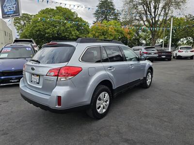 2012 Subaru Outback 2.5i   - Photo 7 - Redding, CA 96001