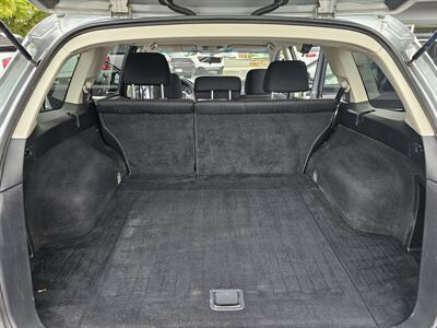 2012 Subaru Outback 2.5i   - Photo 17 - Redding, CA 96001
