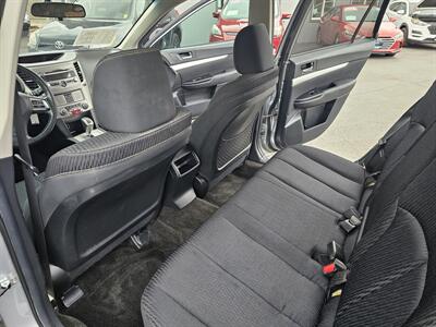 2012 Subaru Outback 2.5i   - Photo 13 - Redding, CA 96001